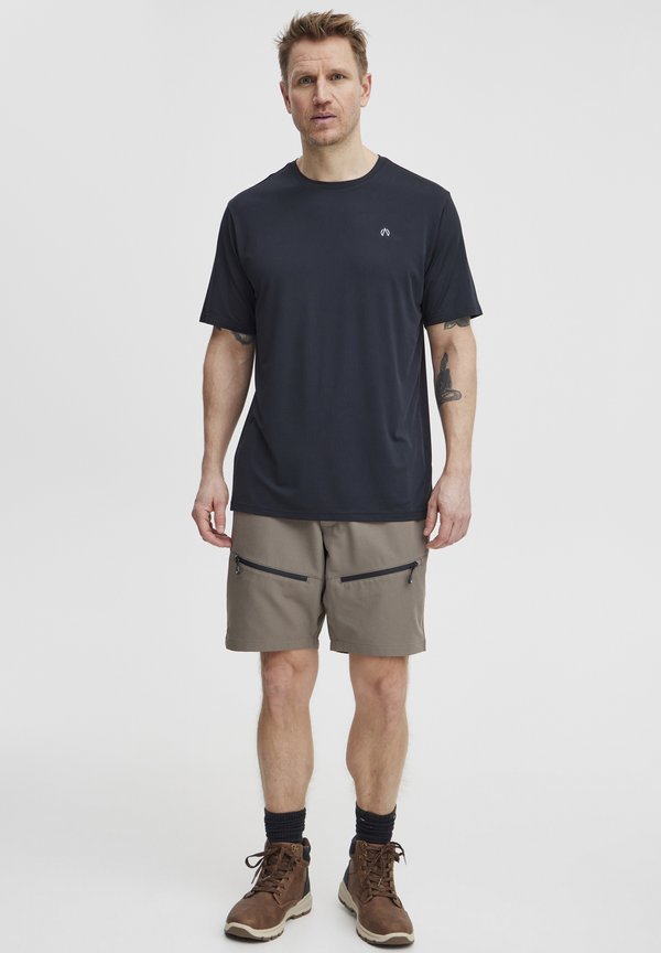 NBTERGO - Basic T-shirt3