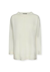 Weißer, langärmeliger Pullover mit hohem Kragen. Weiche Textur, lockere Passform und eine zentrale Naht, die vorne verläuft. Keine sichtbaren Beschläge oder Muster.