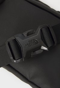 The North Face TERRA LUMBAR 1L - Sac banane - black/white