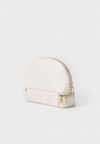 Guess LARGE DOME - Trousse - cream