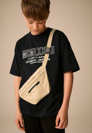 Next, BAG POCKET SHORT SLEEVE T-SHIRT . - Print T-shirt - black  cement