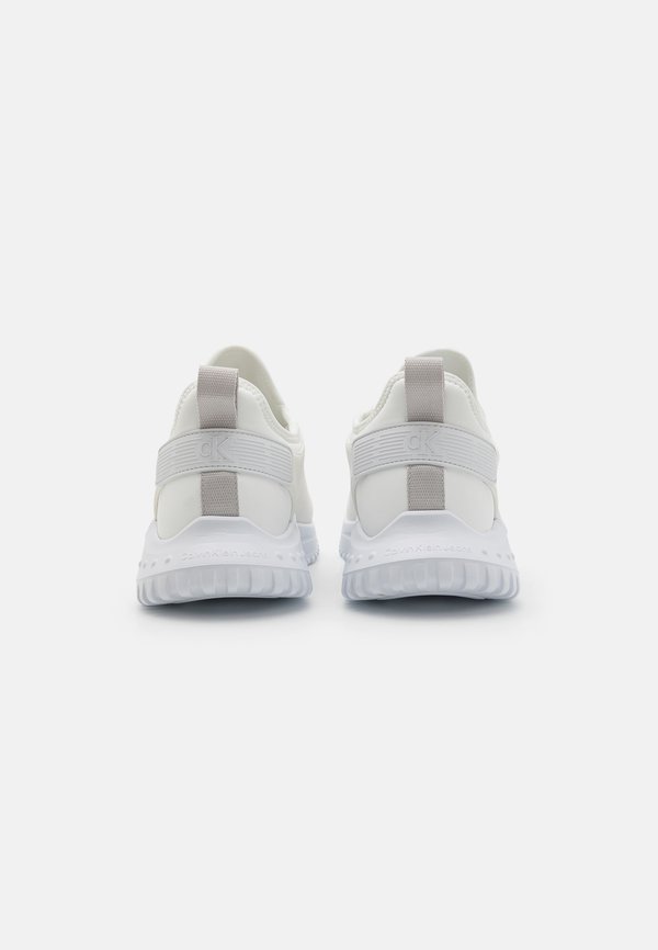 RUNNER TECH - Trainers2
