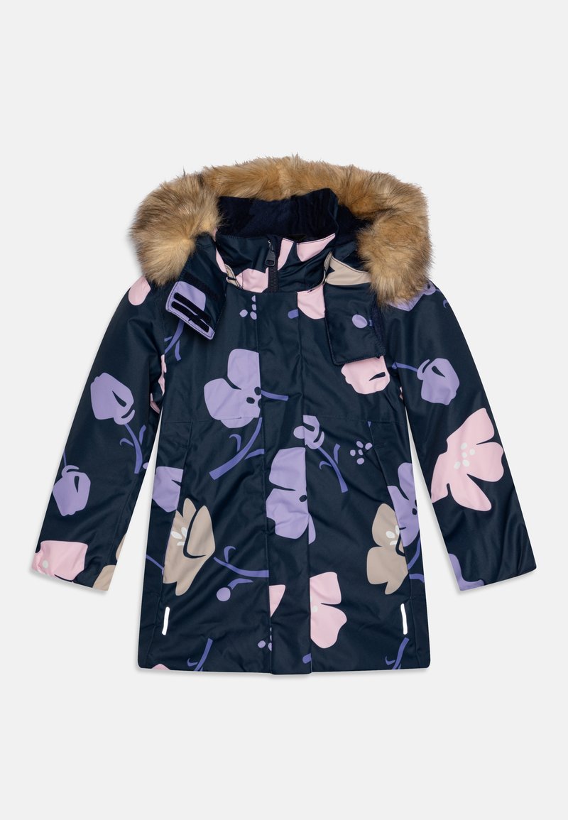 Marinblå blomstertrykk pufferjakke med en fuskepelsforet hette, store rosa og lilla blomster mønstre, lange ermer og frontglidelås.