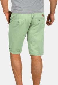 Blend BHSASUKE - Shorts - green
