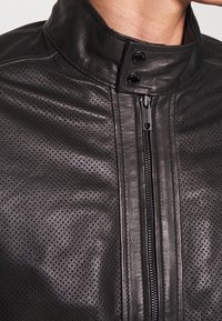 Strellson Lederjacke - black