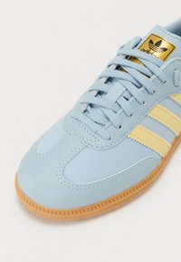 adidas gazelle silver green womens Samba ADV – Premier main image 0