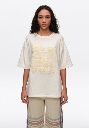 BIMBA Y LOLA, Camiseta estampada - marfil