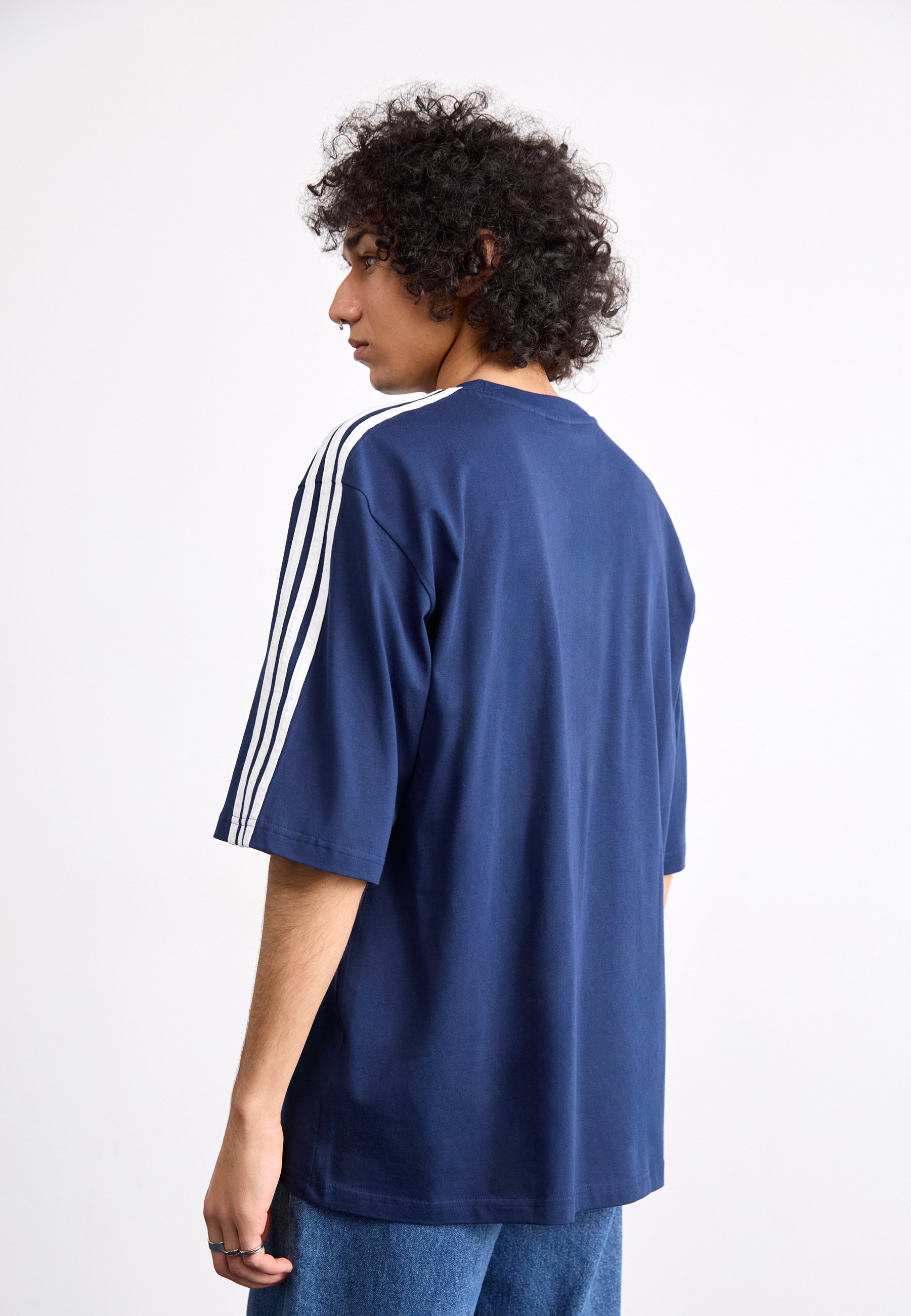 adidas Originals OVERSIZE TEE - T-shirt print - night indigo
