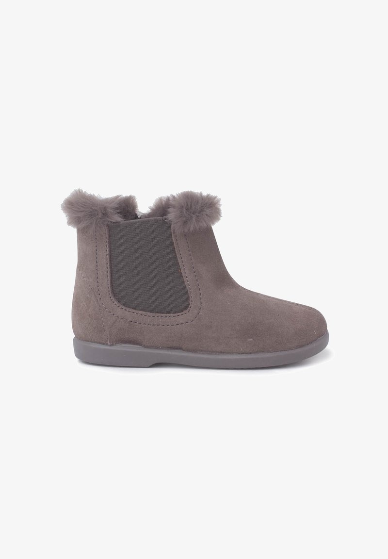 Pisamonas TIPO CHELSEA CON CUELLO - Classic ankle boots - gris