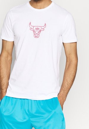 Equipación de clubes - white