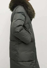 Mango Wintermantel - khaki