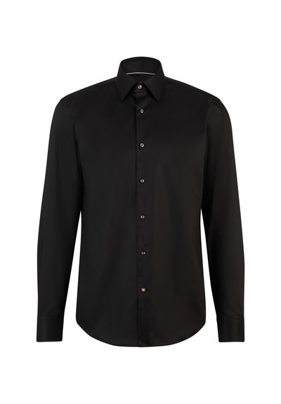 Chemise noire à manches longues en tissu lisse, dotée d'une fermeture à boutons à l'avant avec des boutons contrastés et d'un col classique.