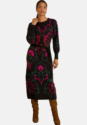 REGULAR FIT - MIDI - Rochie tricotată - black floral jaquard