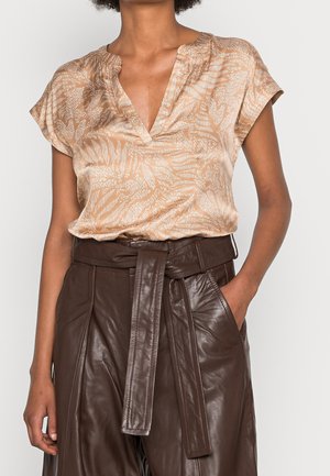 Blouse - light brown