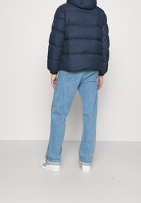 Tommy Jeans Dunjacka - dark blue