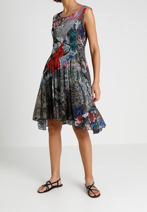 Desigual, Robe de jour - red