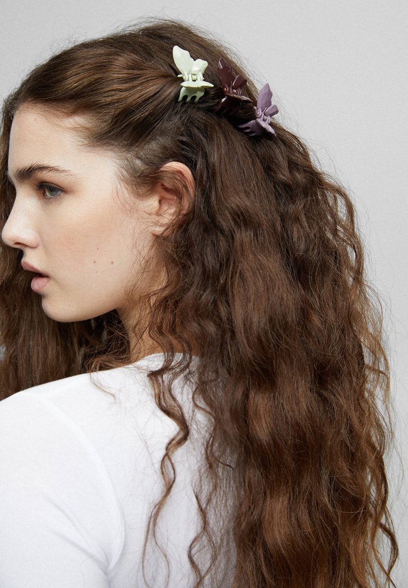 PULL&BEAR 6PACK OF HAIR CLIPS Haaraccessoire dark green