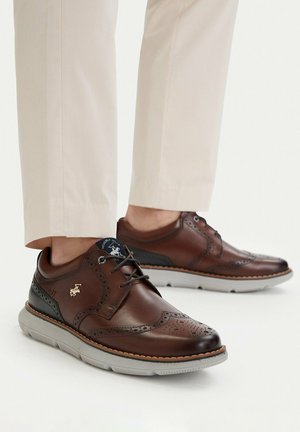 Beverly Hills Polo Club, BEVERLY HILLS POLO CLUB LOW SHOES MEN'S BROWN 5907964051008 - Zapatos de vestir - brown