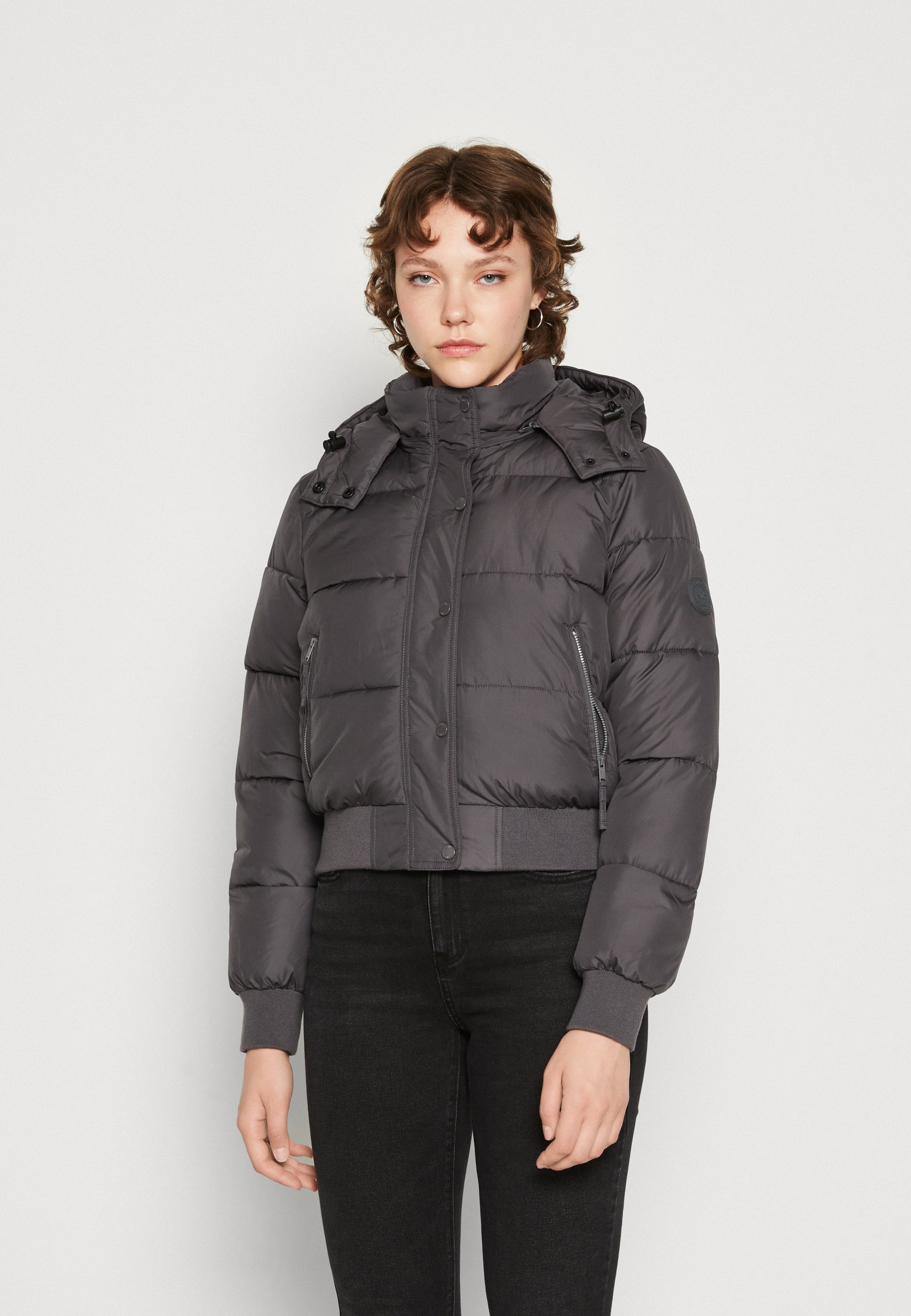 hollister puffer bomber jacket