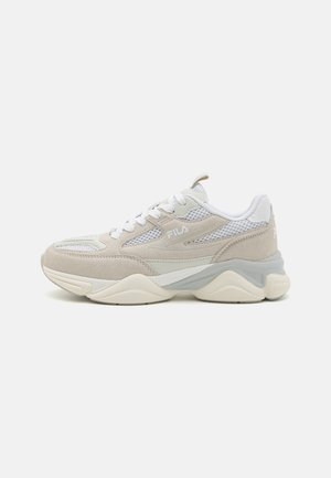 RECADE - Matalavartiset tennarit - nimbus cloud/white