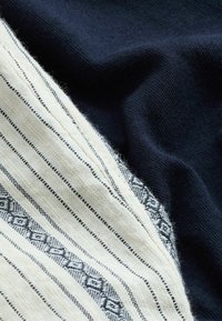Next REGULAR FIT - SET - Pidžaamakomplekt - navy blue stripe