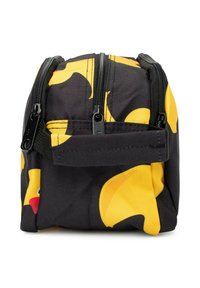 Borsa in tessuto nero con motivo di anatre gialle, doppia chiusura con zip e una piccola maniglia superiore per un facile trasporto.