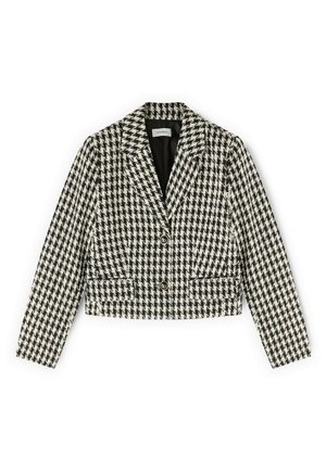Mustavalkoinen houndstooth-kuvioitu lyhyt bleiseri, jossa on kaksi painiketta, pitkät hihat, kauluskäänteet ja etutaskut.