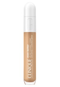 Clinique Even Better concealer i en genomskinlig tub med ett vitt lock. Slät, krämig ljusbrun nyans. Varumärket tryckt tydligt.