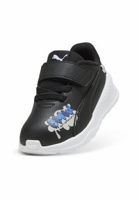 Mustad sünteetiline king musta värvi, valge tallaga. Omab Velcro rihma, võrktong, sinine graffiti-stiilis logo ja tekstuuriga külgpaneele.