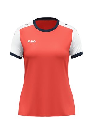 Maglia sportiva rossa con maniche corte bianche e dettagli blu navy. Presenta il logo JAKO sul davanti e un design con collo rotondo. Tessuto liscio.