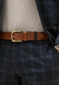 Next CASUAL - Dalykinio stiliaus diržas - tan brown