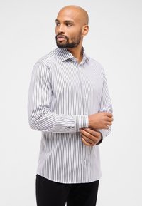 Eterna MODERN FIT - Businesshemd - walnut