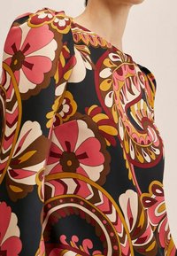 Mango Vapaa-ajan mekko - pink