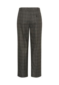 Pantalon pour homme à carreaux gris foncé avec passants pour ceinture, une poche arrière avec bouton et une coupe droite, vu de dos.