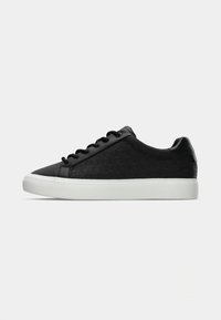 Selected, black