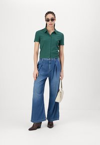 Levi's® SHERRY - Gombos blúz - bistro green