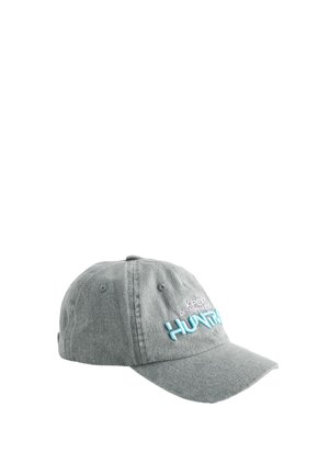 Gray baseball cap with blue and white embroidered text "KPOP DEMONHUNTER HUNTER" on the front, six-panel design with a curved brim.