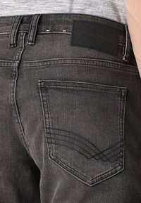 TOM TAILOR JOSH  - Jean droit - used dark stone black denim