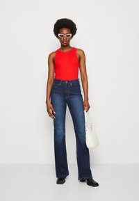 Tommy Hilfiger SLIM TANK - Topper - fireworks