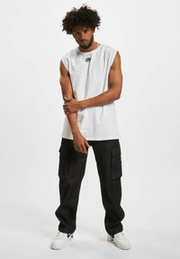 Thumbnail Image 2