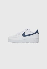 Nike Sportswear - AIR FORCE 1 - Sneakers basse - white/midnight navy Immagine in miniatura 1