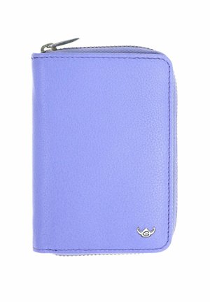 Portefeuille compact en cuir lavande avec des bords arrondis, une fermeture éclair et un petit emblème argenté dans le coin inférieur droit.