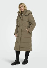 STEPP MAJA - Manteau d'hiver - shitake