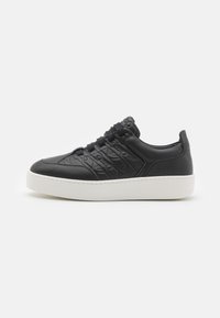 SLANG - Sporta apavi - black