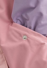 Next BLOCK - REGULAR FIT - Vízálló dzseki - pink