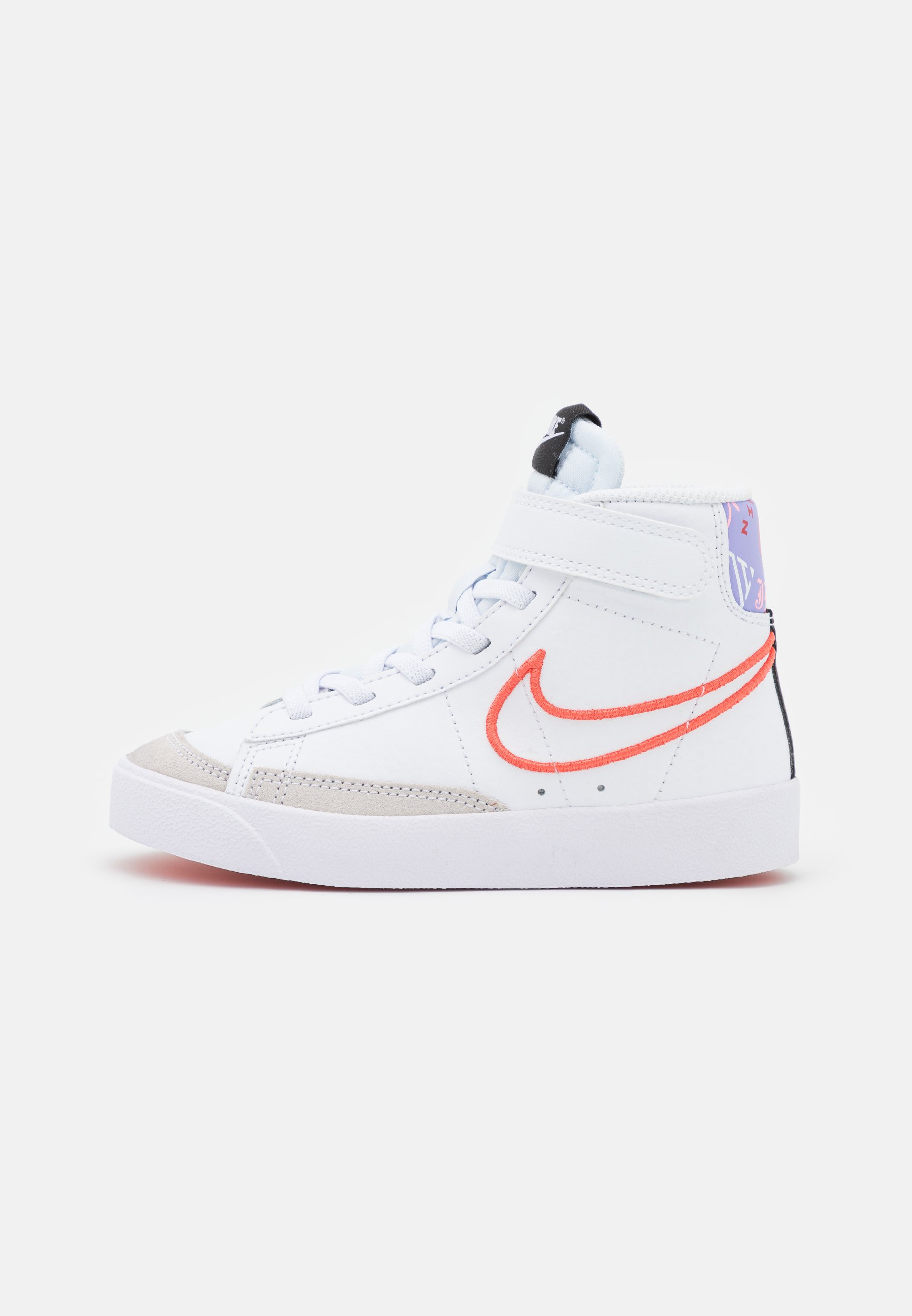 blazer mid 77 se2