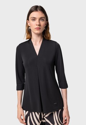 Top s dlhým rukávom - black