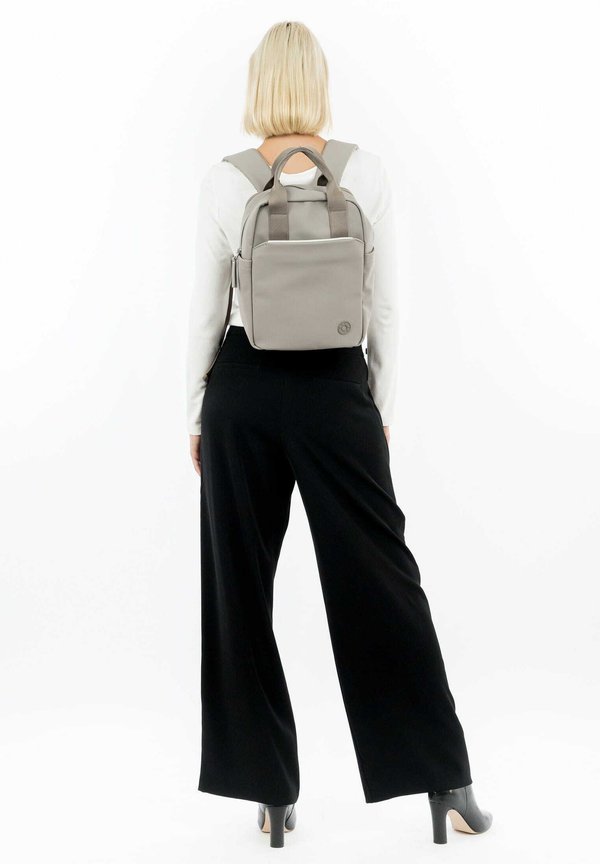 Tagesrucksack - taupe