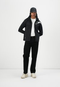 Oakley ENHANCE TECH JACKET - Ljetna jakna - blackout