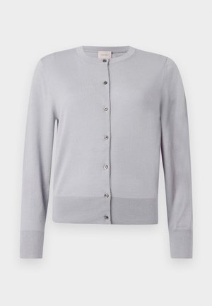 Lysegrå cardigan med rund halsudskæring, lange ærmer og knaplukning med sølvfarvede knapper; blødt, struktureret materiale.